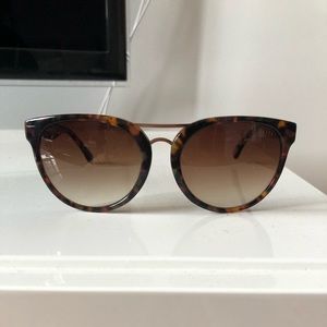 Ted Baker London tortoiseshell sunglasses